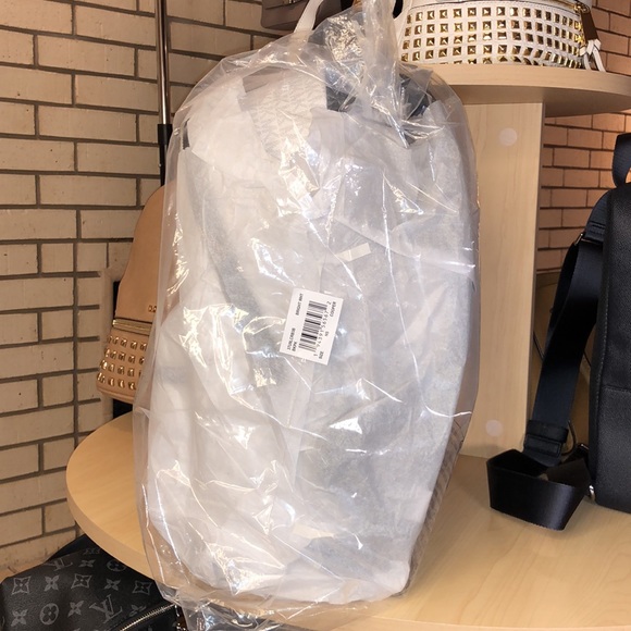 MICHAEL KORS COOPER BRIGHT WHITE BACKPACK NWT $548 MSRP - Picture 6 of 8